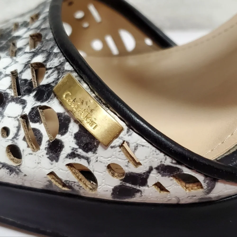 CALVIN Klein Vallin Black White Snakeskin Laser Strap Platform Block Heel Sandal